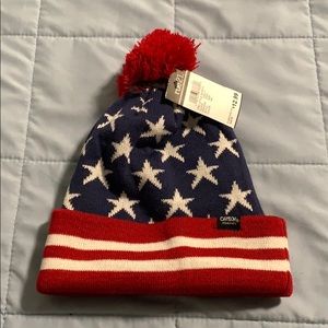 Carbon Elements beanie w/puff ball